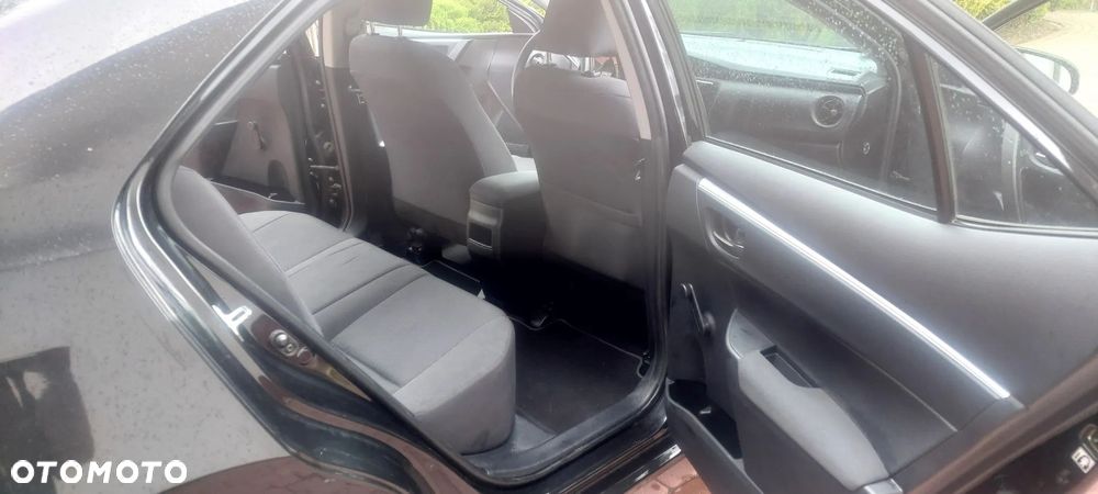 Toyota Corolla 1.6 Active - 9
