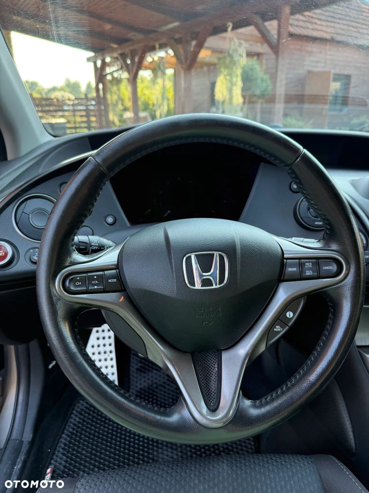 Honda Civic 1.8i-VTEC Sport - 9