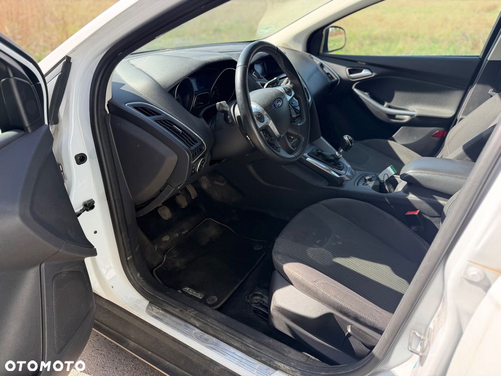 Ford Focus 1.0 EcoBoost Titanium - 17