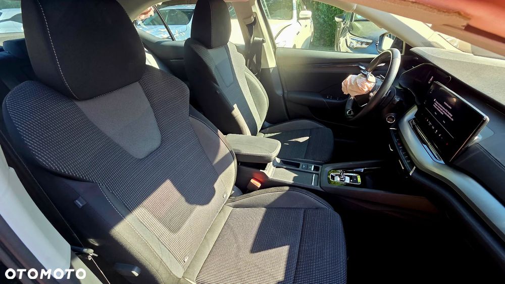 Skoda Octavia 2.0 TDI DSG Edition Plus - 26