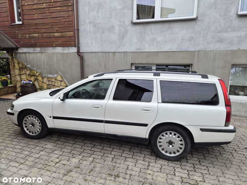 Volvo V70 - 4