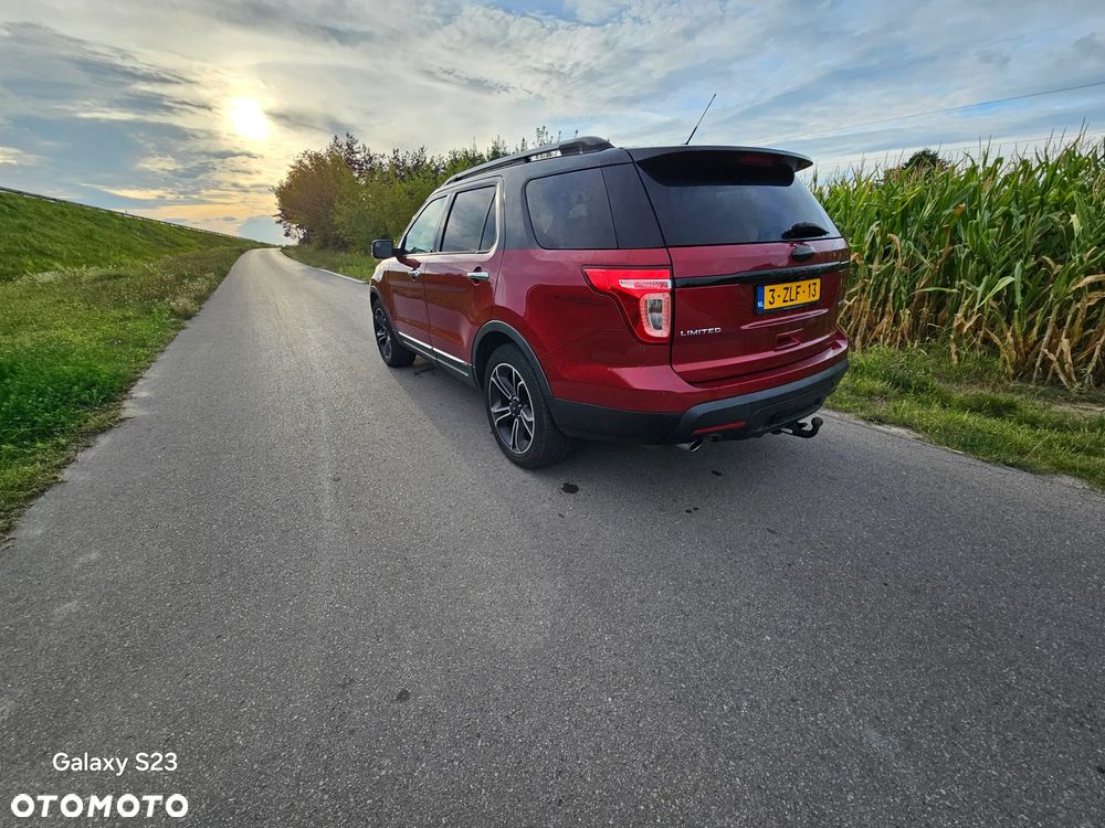 Ford Explorer - 8