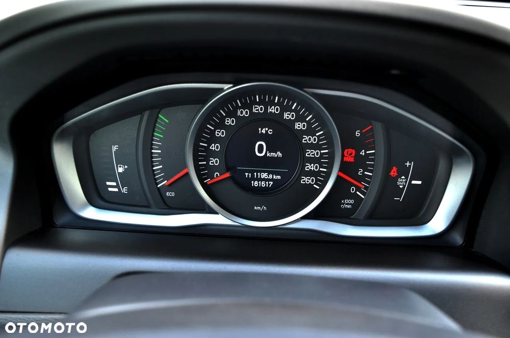 Volvo XC 60 D3 Summum - 35