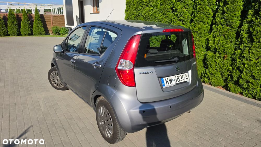 Suzuki Splash - 4