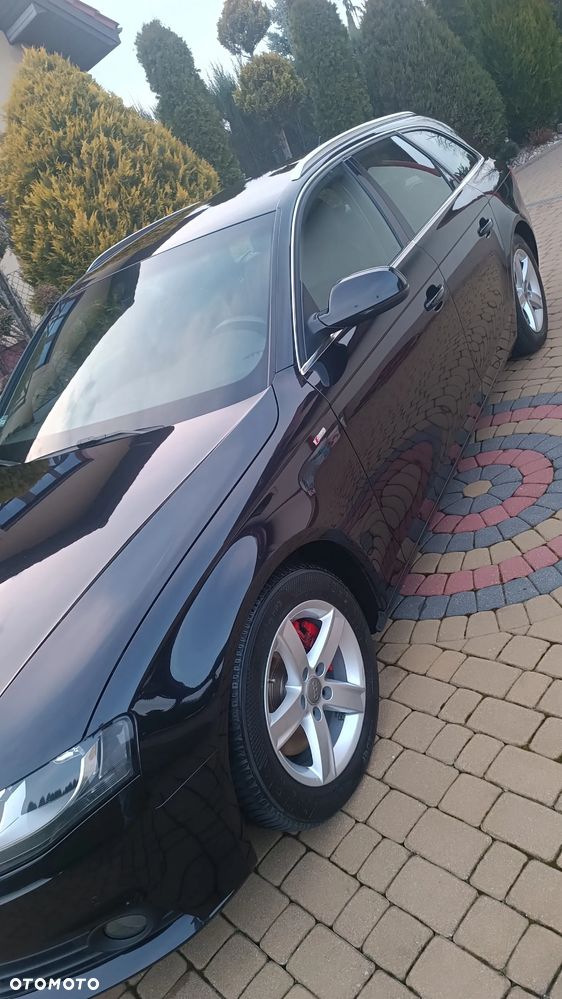 Audi A4 Avant 2.0 TDI - 8