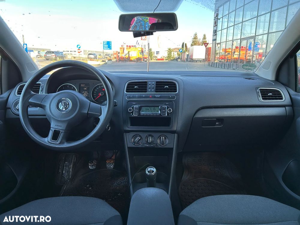 Volkswagen Polo - 10