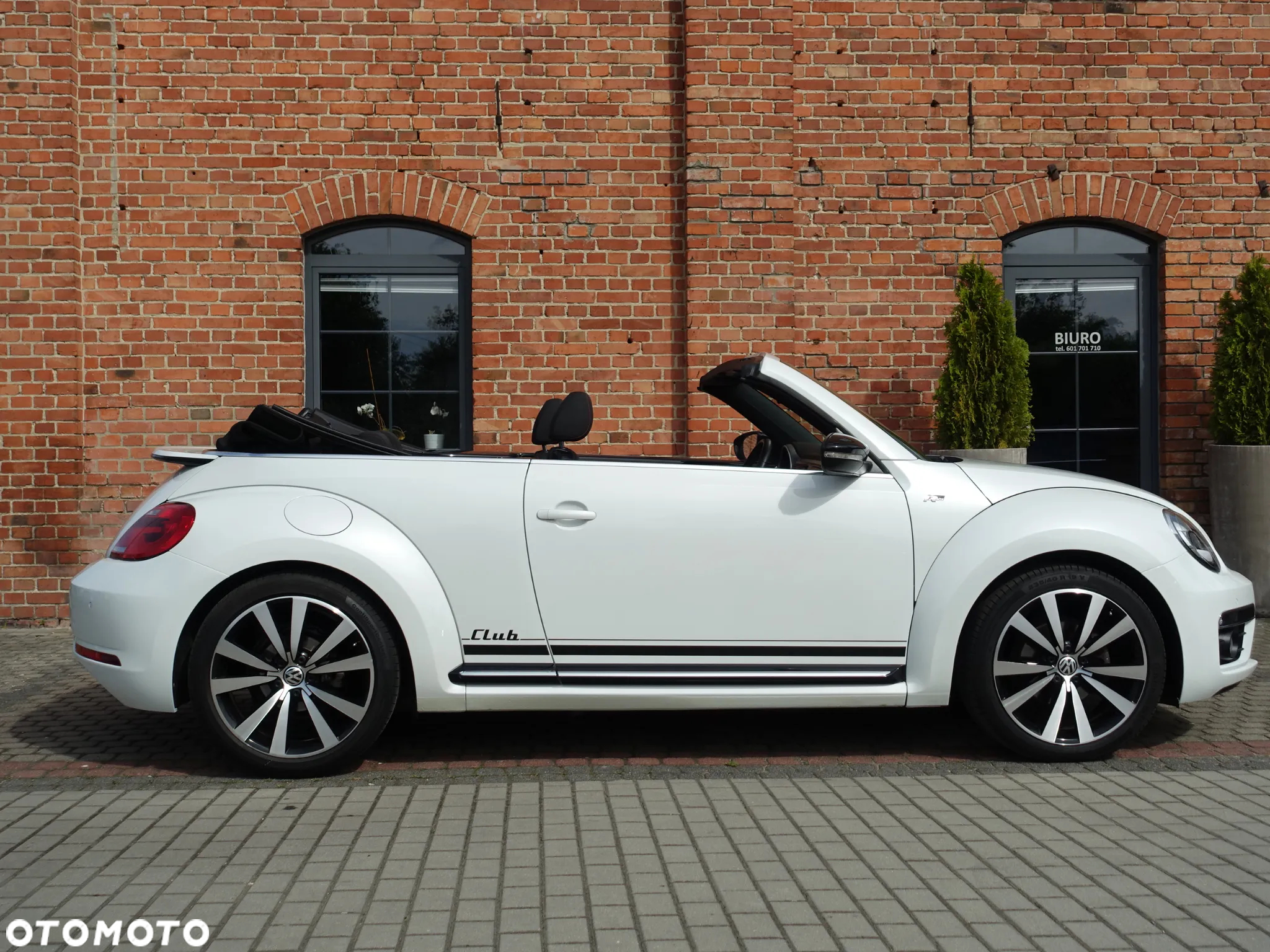 Volkswagen Beetle The Cabriolet 1.4 TSI DSG (BlueMotion Tech) R-Line - 13