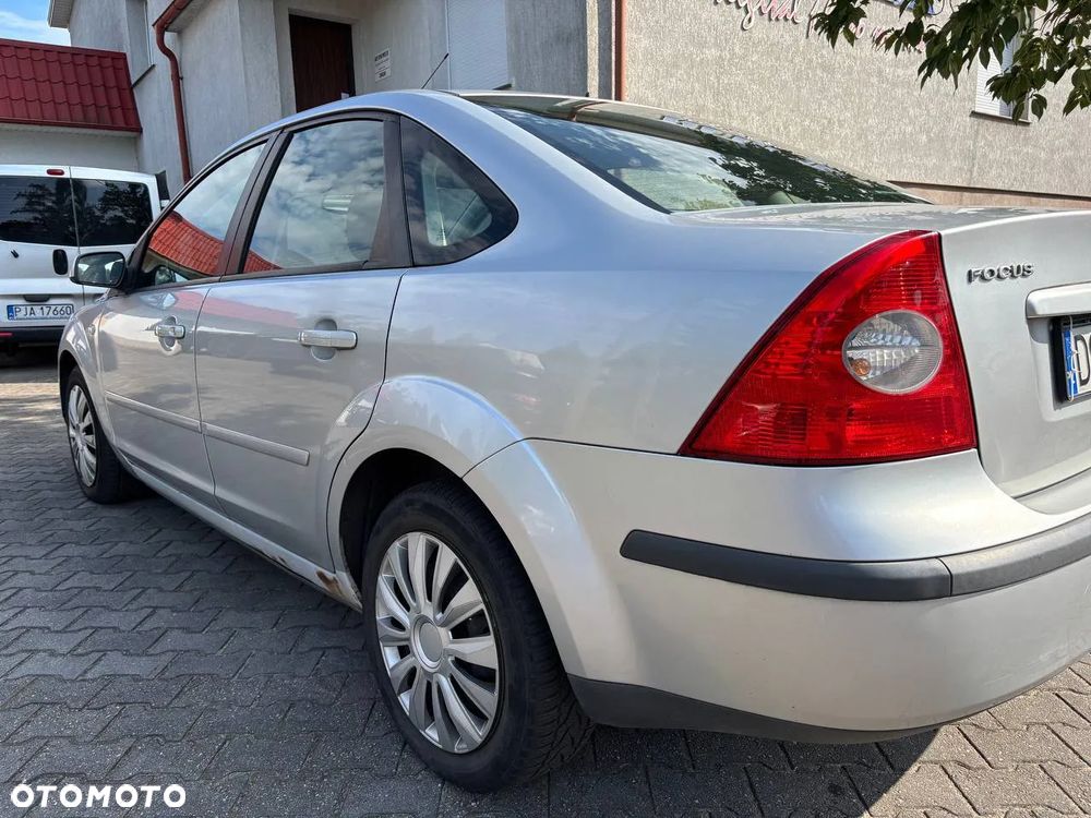 Ford Focus - 4