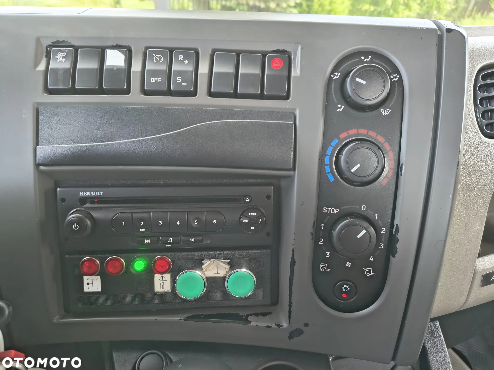 Renault Midlum - 38