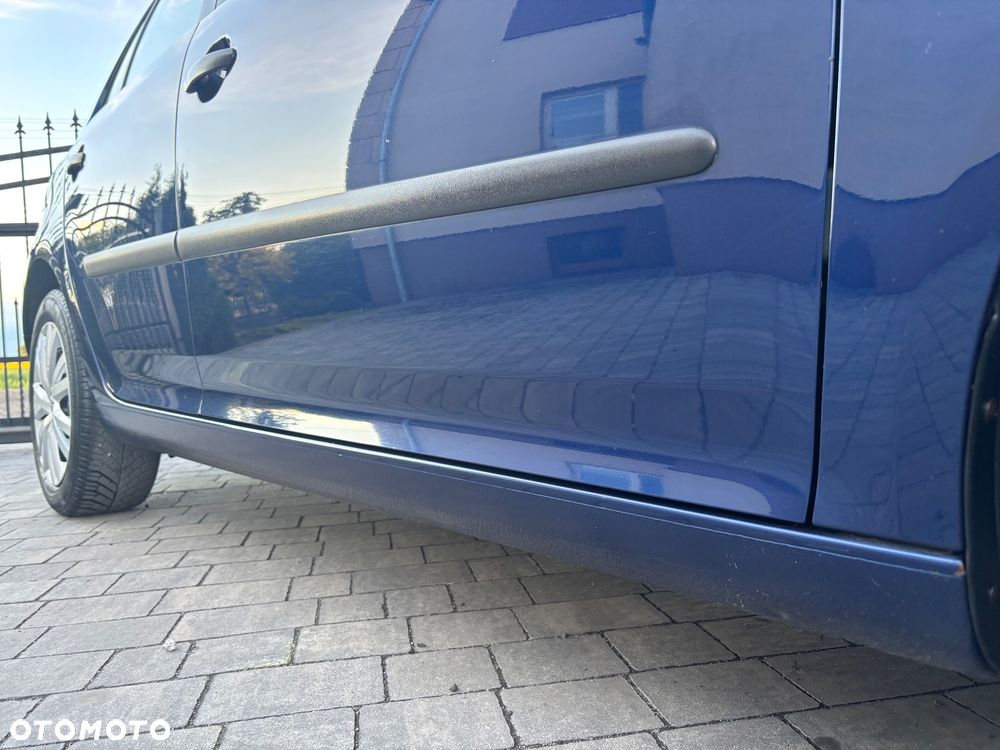 Volkswagen Golf 1.6 Basis - 16