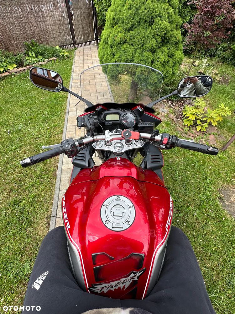 Yamaha FZ - 14