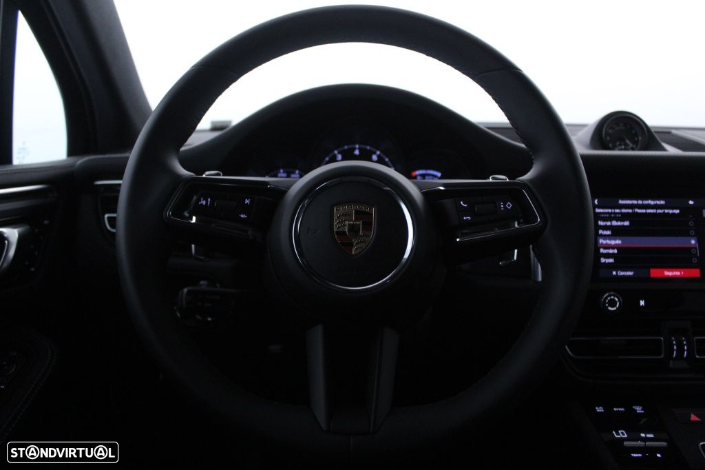 Porsche Macan Standard - 19