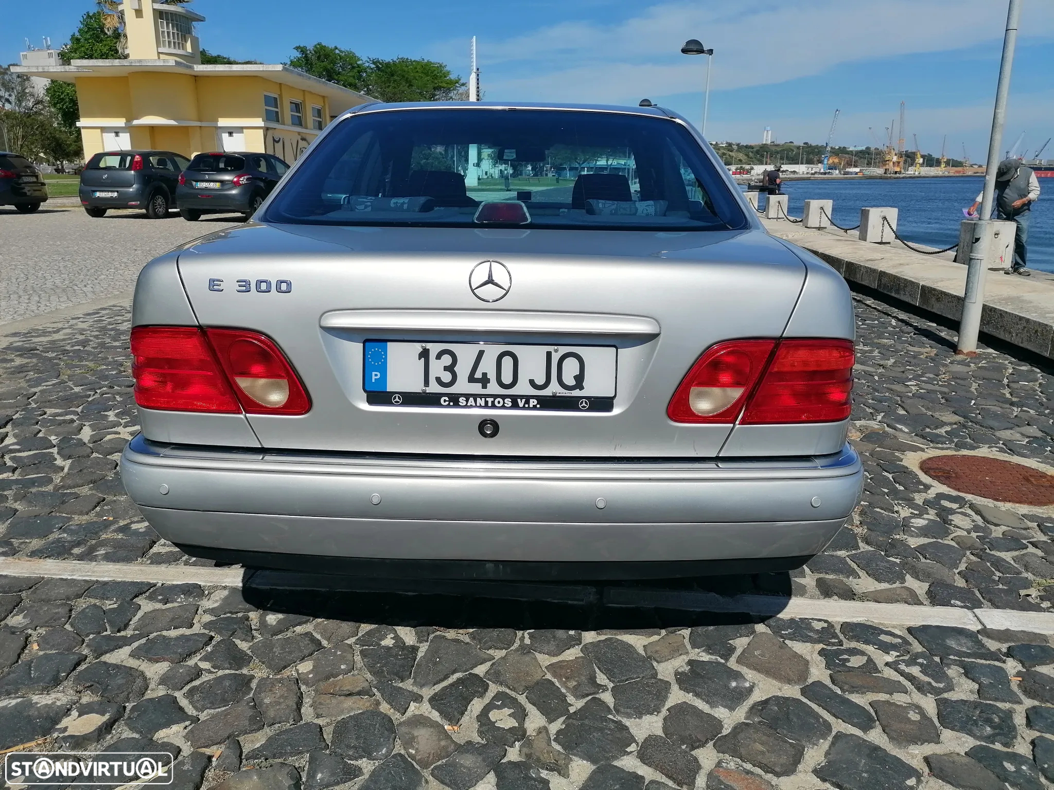 Mercedes-Benz E 300 - 7