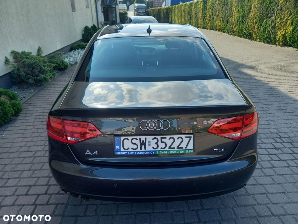Audi A4 Limousine 2.0 TDI ultra DPF Attraction - 18