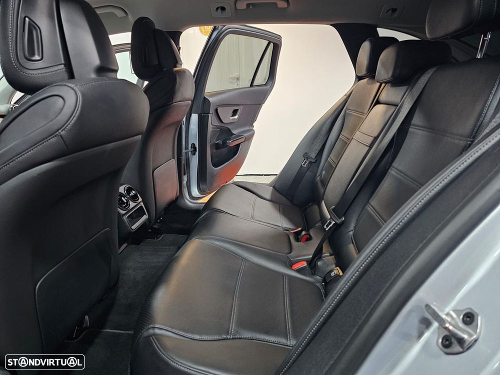 Mercedes-Benz C 200 - 14