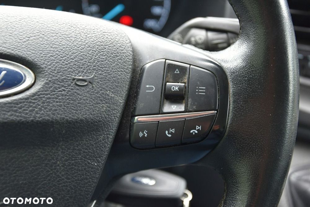 Ford Transit - 25