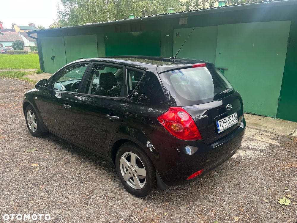 Kia Ceed 1.4 Comfort + - 3