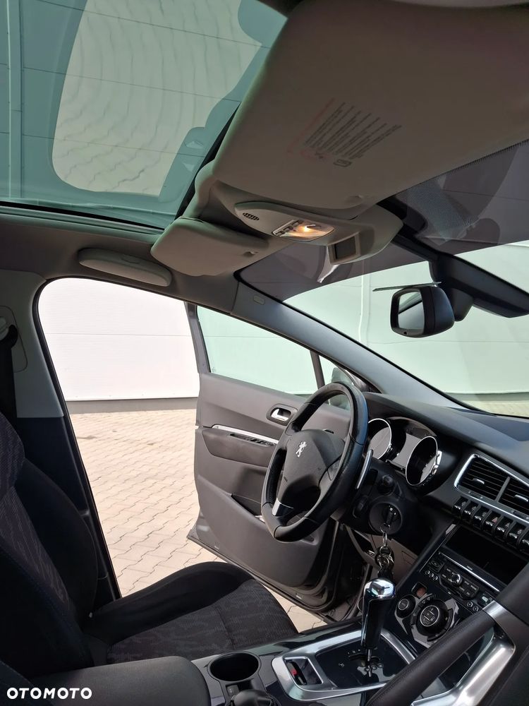 Peugeot 3008 - 5