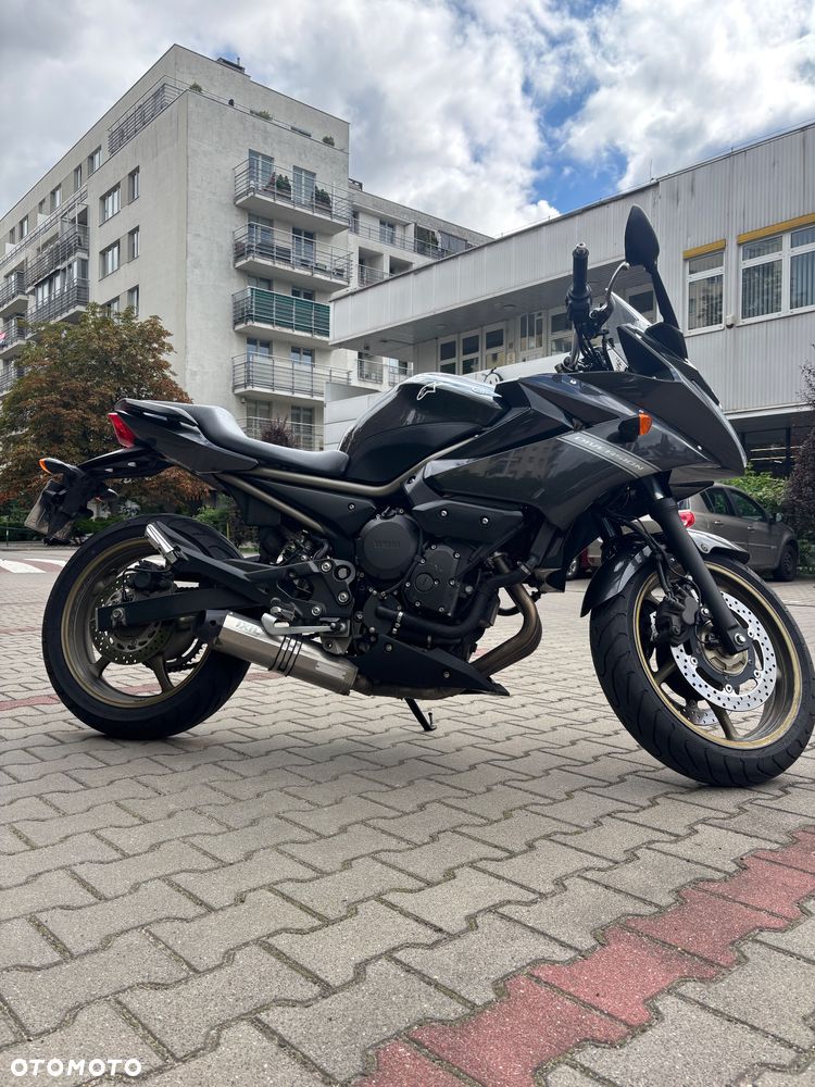 Yamaha XJ - 4