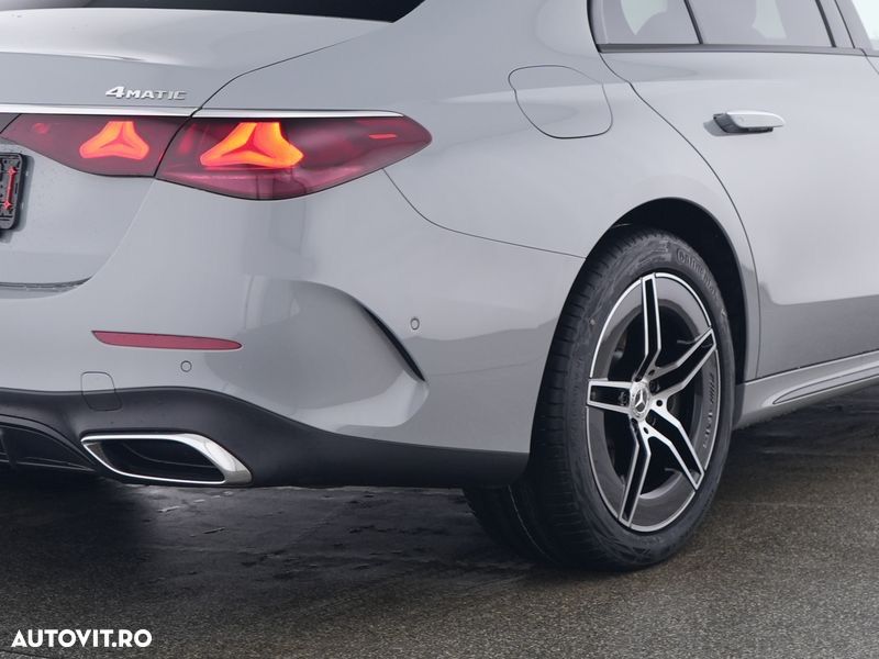 Mercedes-Benz E 300e 4Matic 9G-TRONIC Edition AMG Line - 4