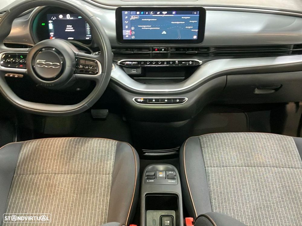 Fiat 500e - 12