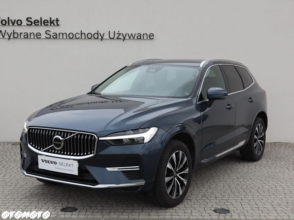 Volvo XC 60 B4 D AWD Plus Bright - 2