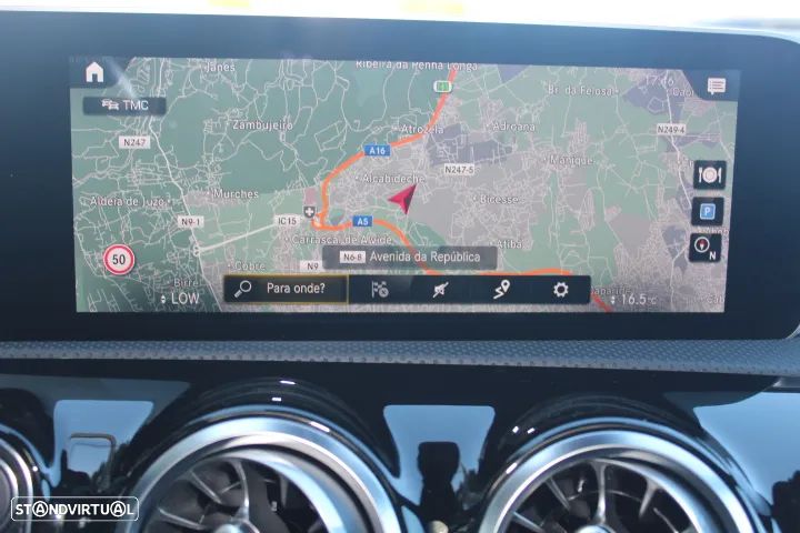 Mercedes-Benz CLA 35 AMG Shooting Brake 4Matic - 13