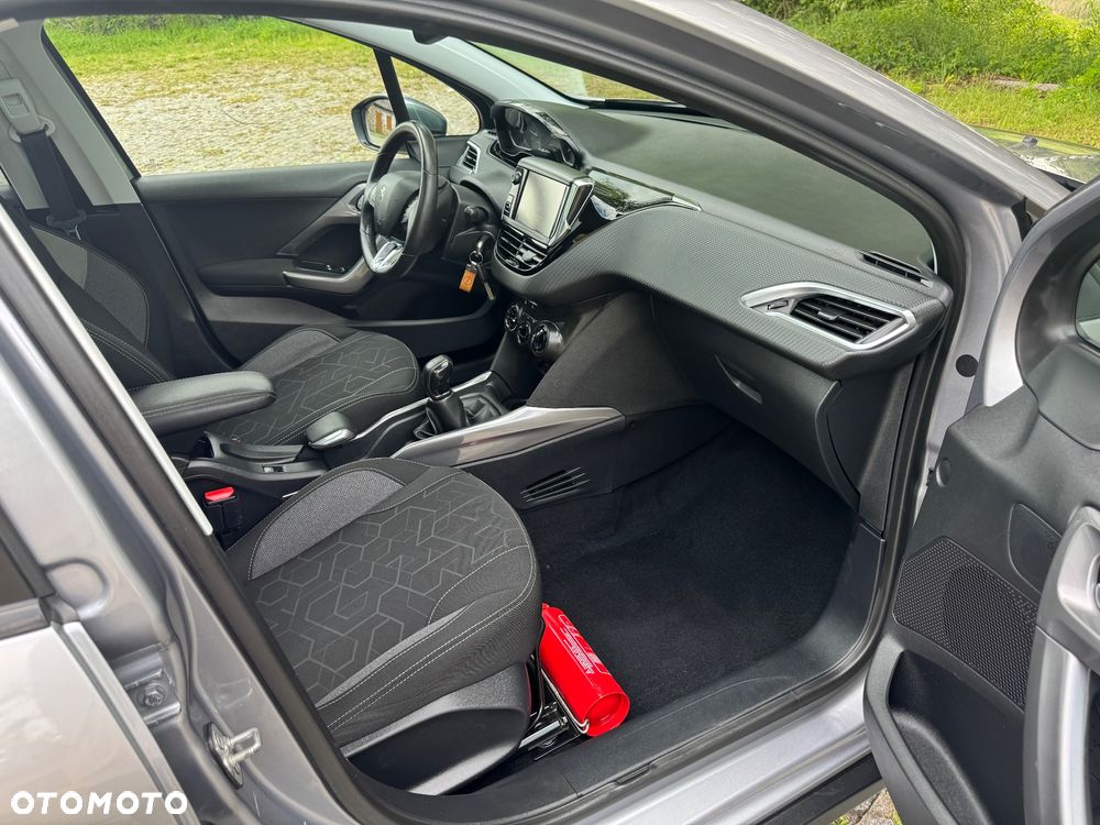 Peugeot 2008 1.6 BlueHDi Active - 19