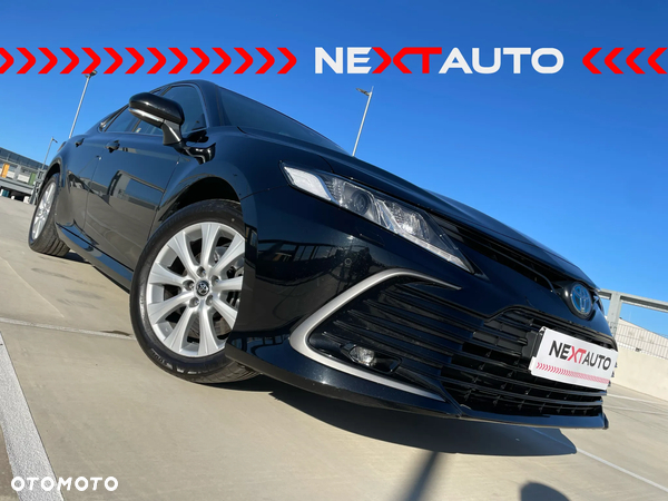 Toyota Camry 2.5 Hybrid Prestige CVT