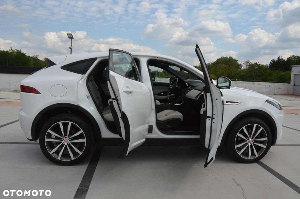 Jaguar E-Pace - 37