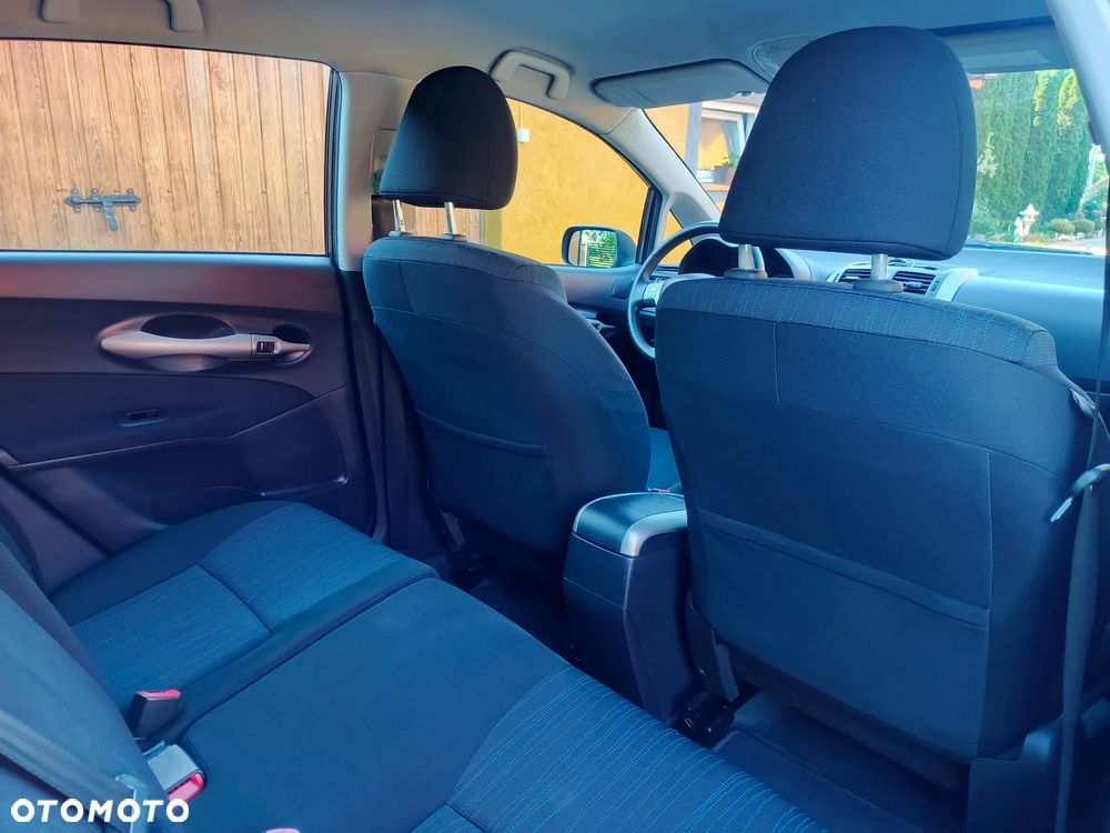 Toyota Auris 1.4 VVT-i Terra - 31