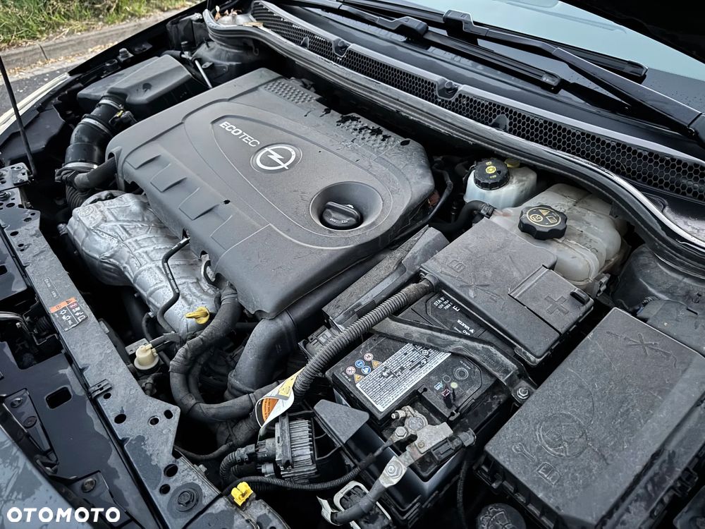 Opel Astra 2.0 CDTI Sport S&S - 21