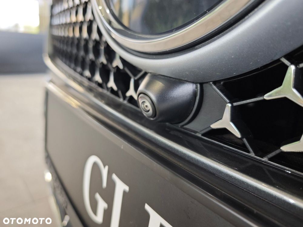 Mercedes-Benz GLE - 10