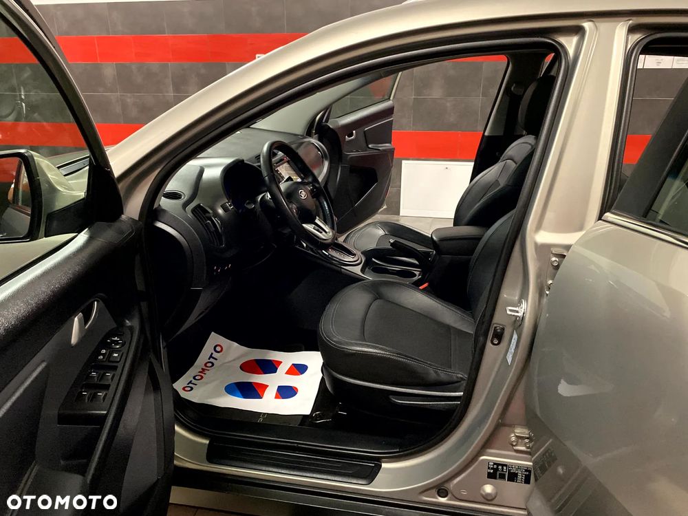 Kia Sportage 2.0 M - 16