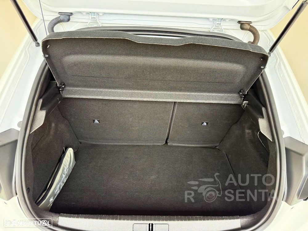 Peugeot 208 1.2 PureTech Active - 8