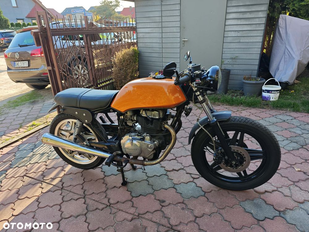 Honda CB - 4