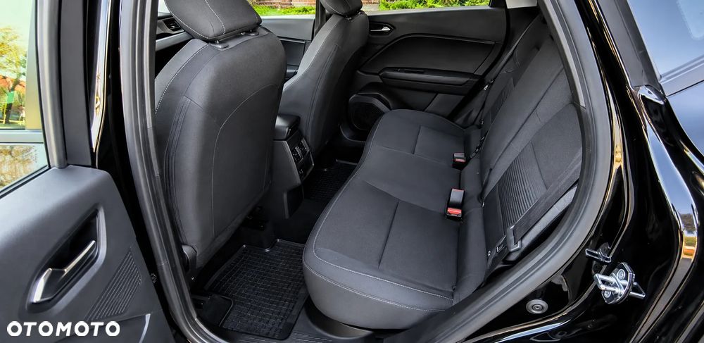 Renault Captur - 28