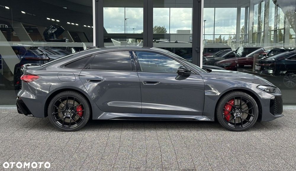 Audi RS5 Limousine - 5