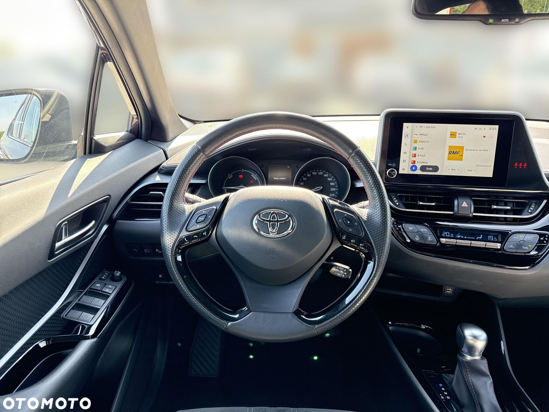 Toyota C-HR - 12
