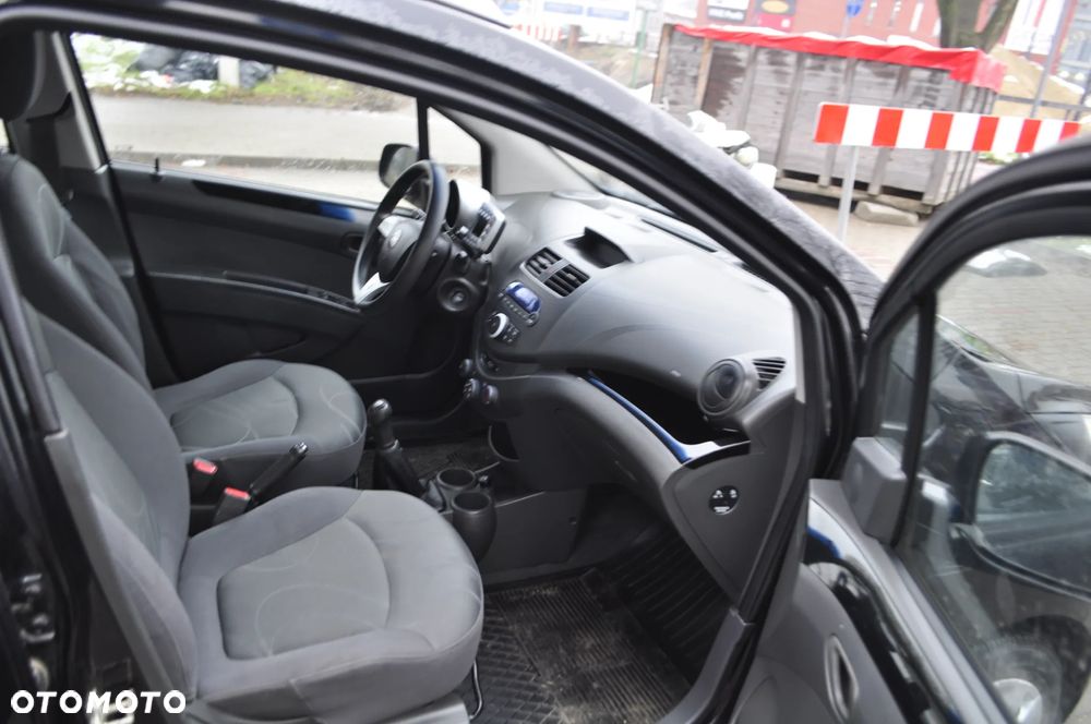 Chevrolet Spark - 13
