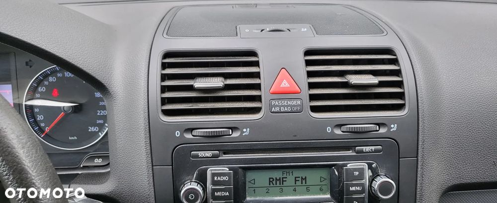 Volkswagen Golf 1.6 Edition - 11