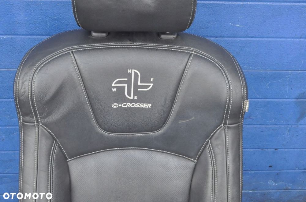 CITROEN C-CROSSER FOTEL SKÓRA - 7