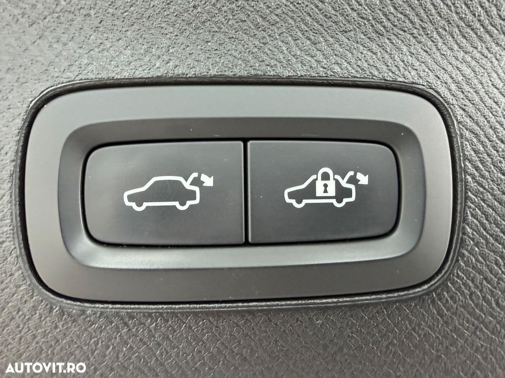 Volvo XC 90 B5 MHEV AWD 5 locuri R-Design - 16