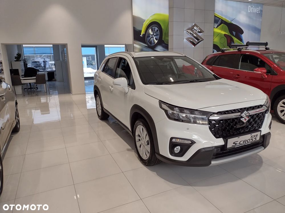 Suzuki S-Cross - 10