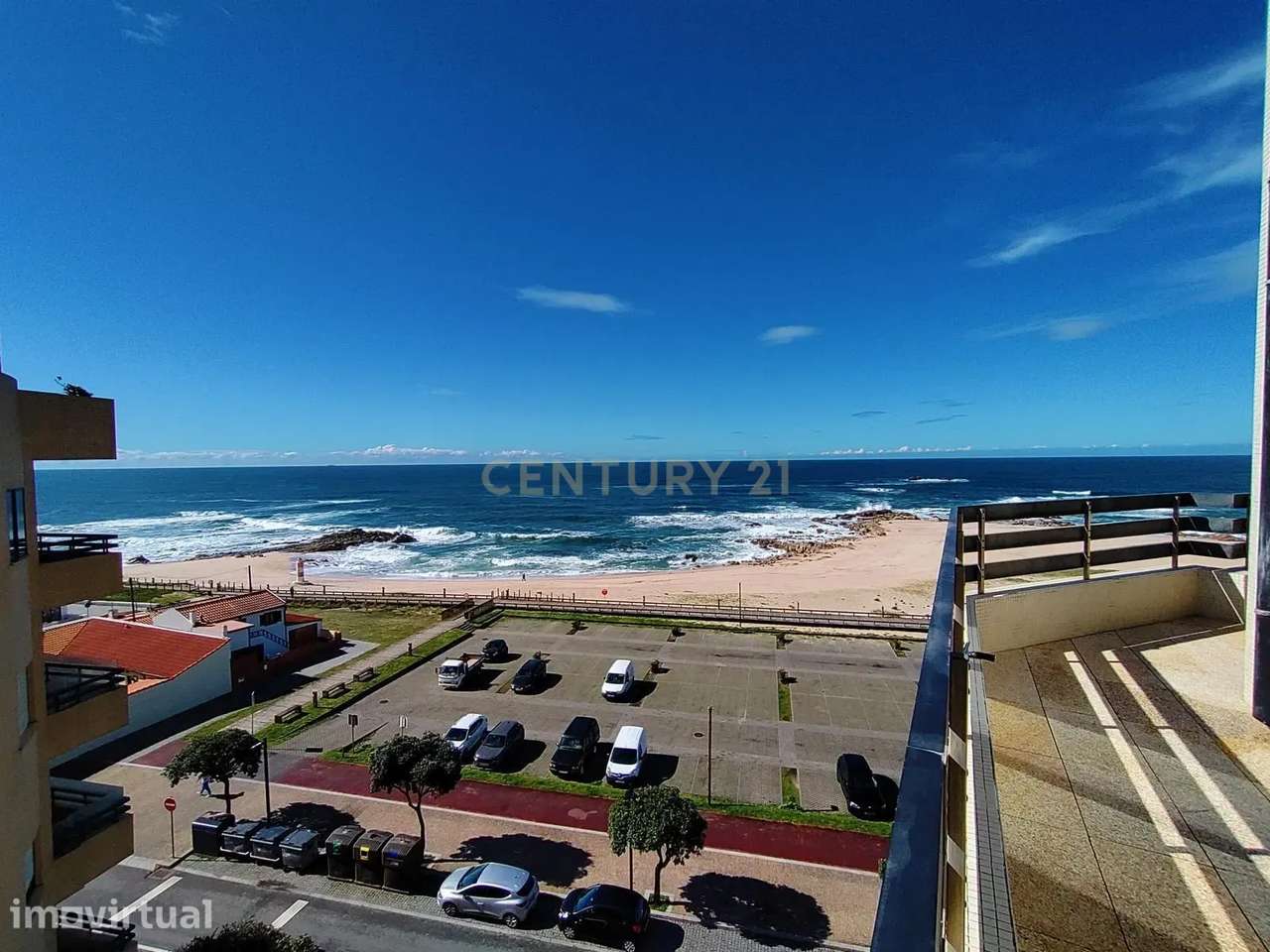 Apartamento T4 na Primeira Linha de Mar em Aver-o-Mar - Grande imagem: 2/30