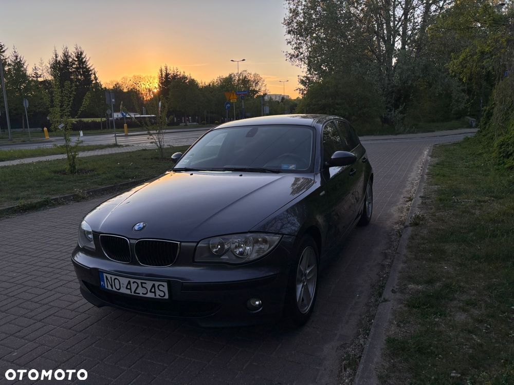 BMW Seria 1 118d DPF - 4