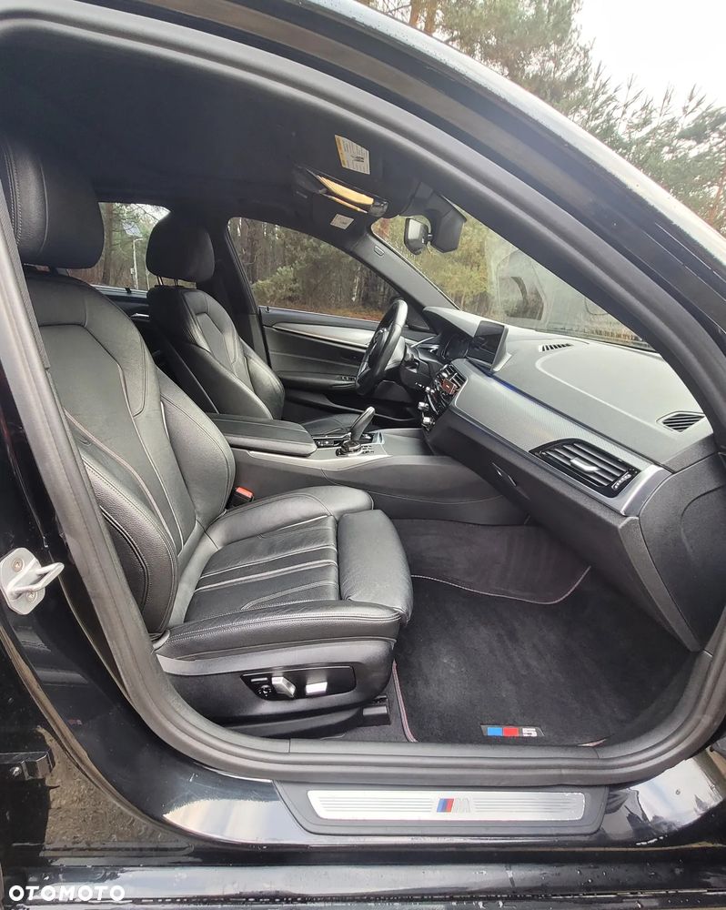 BMW Seria 5 530i M Sport Edition - 8