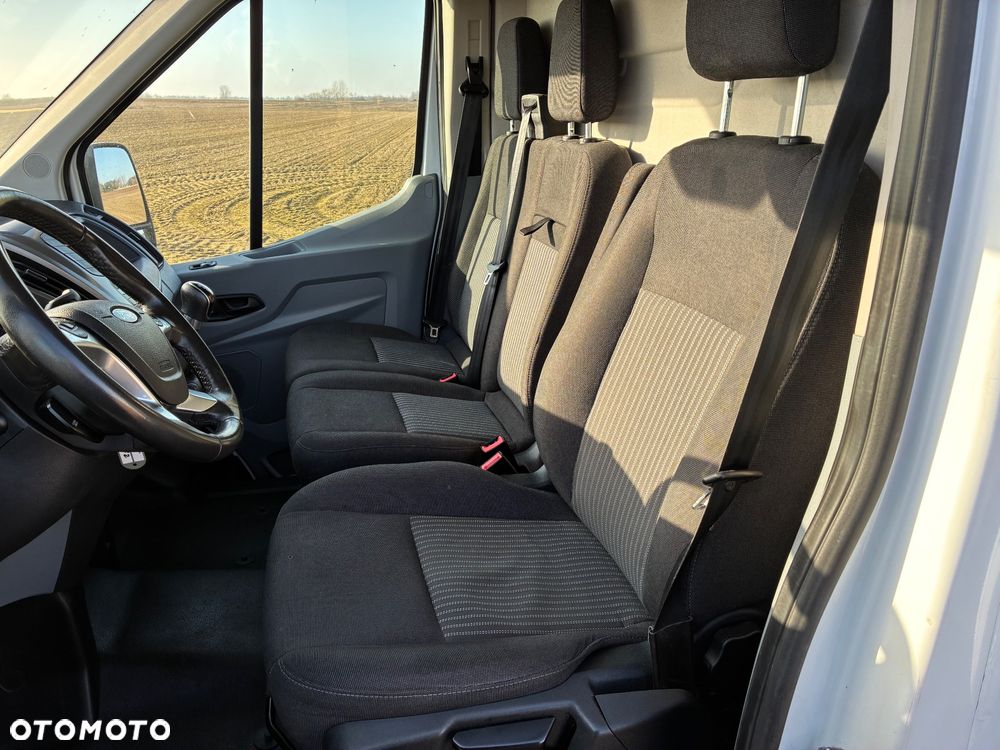 Ford Transit - 16