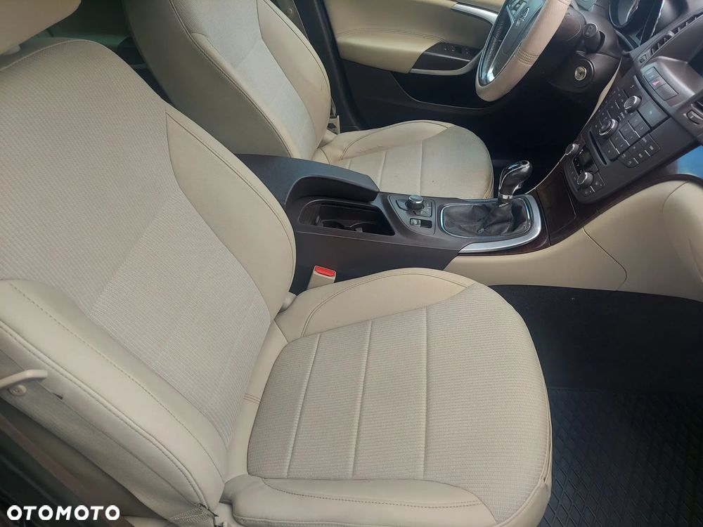 Opel Insignia 2.0 CDTI Cosmo ecoFLEX - 25