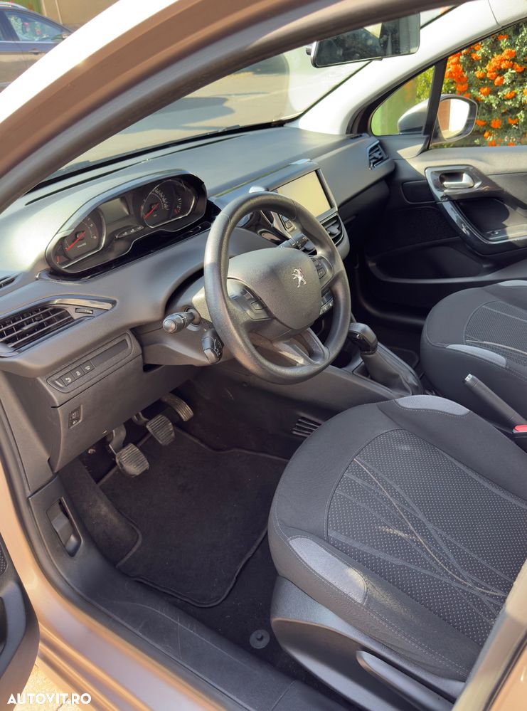 Peugeot 208 e-HDi 92 Stop&Start Active - 9